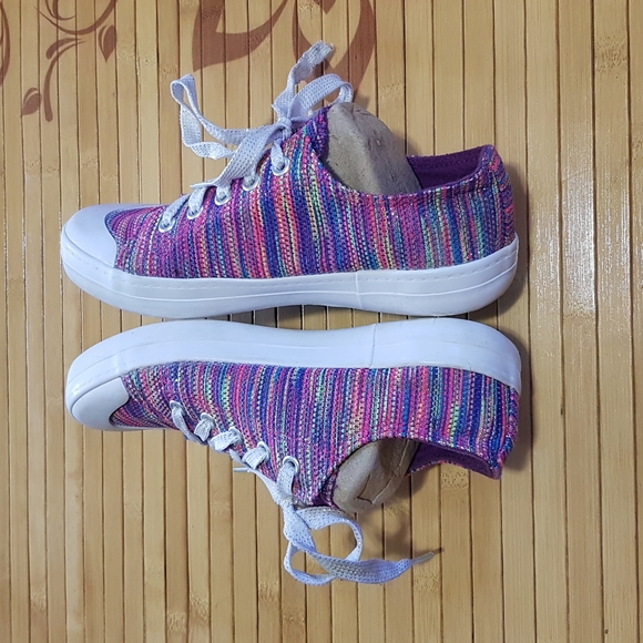 Basic Editions 🌈 Girls Shoes - Picture 3 of 11